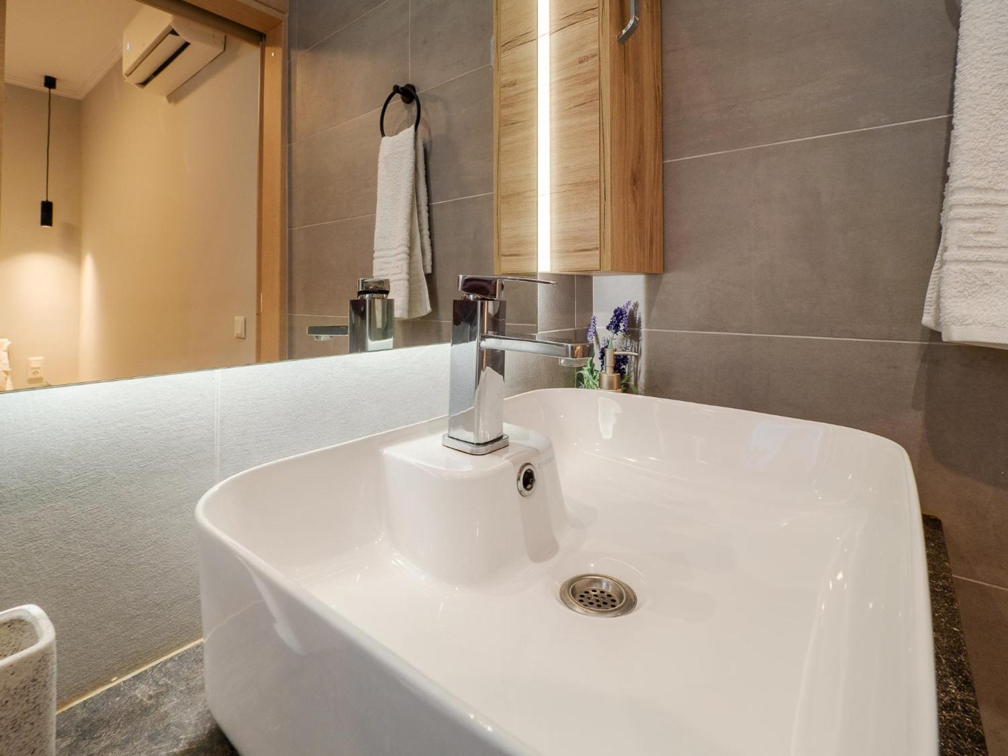 George Apartment Kastellanoi  ภายนอก รูปภาพ